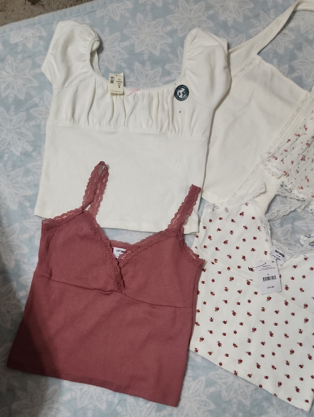 Bundle Of Tank Tops - Picture 2 of 11